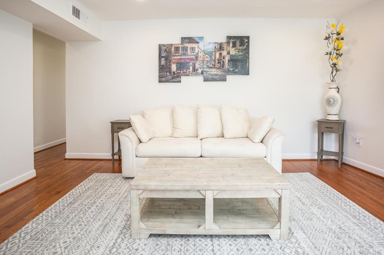 Comfy And Cozy-Min To National Mall Great Location Apartamento Arlington Exterior foto